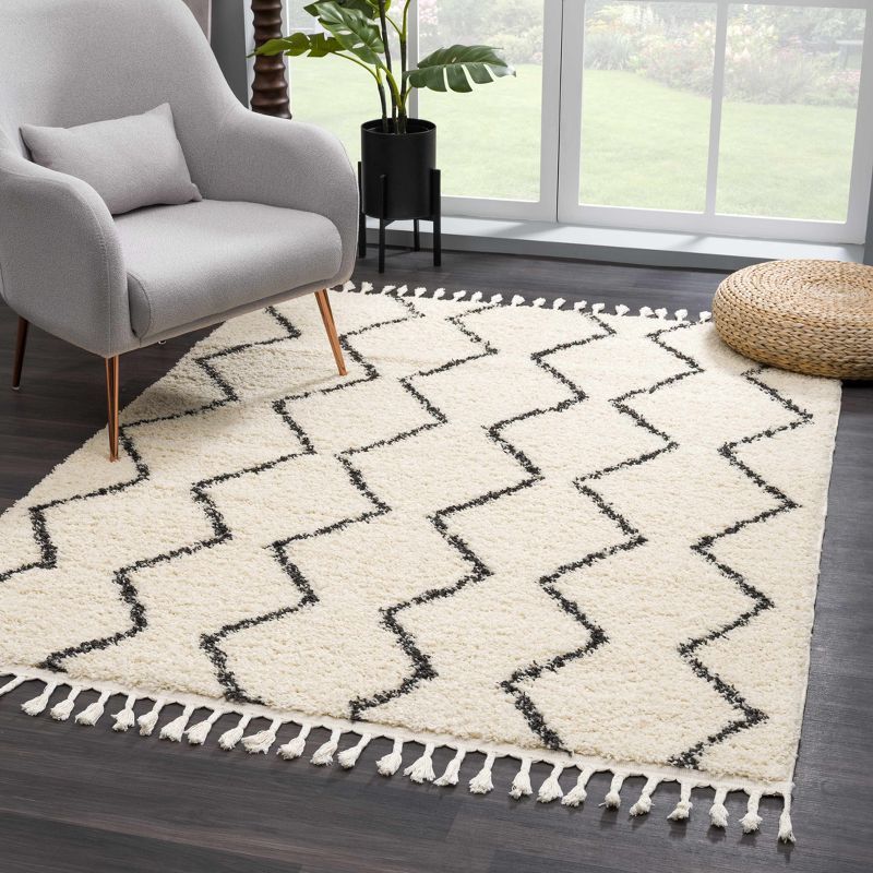 Charcoal and Peach Bohemian Shag Area Rug 5'3" x 7'3"