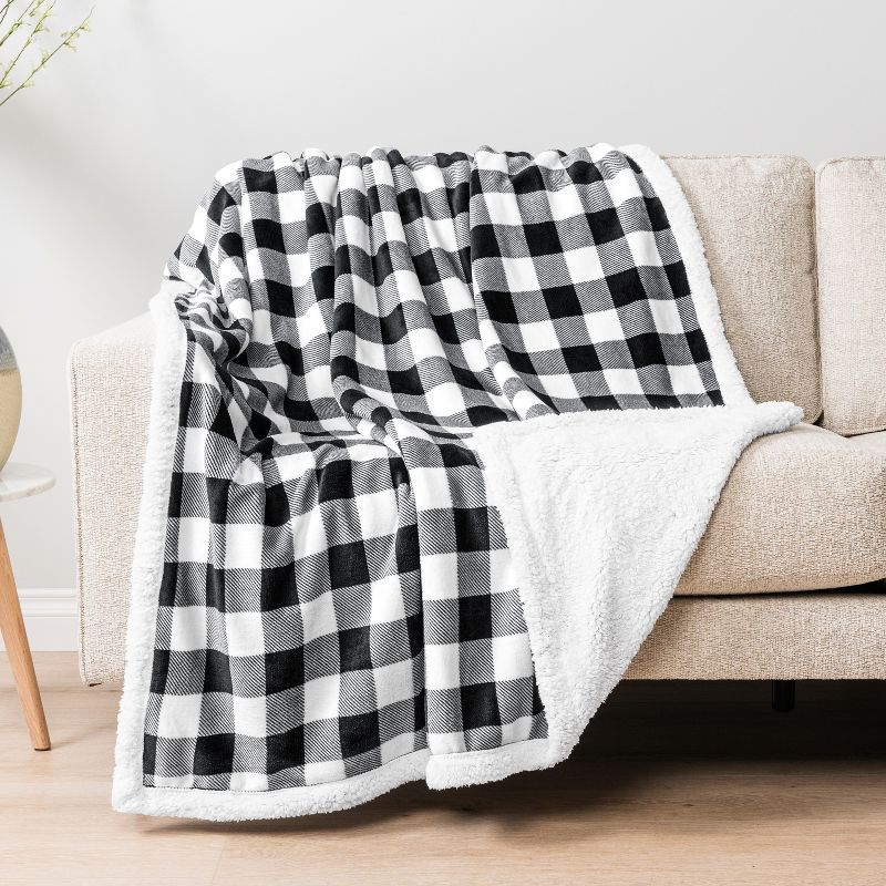 Black and White Buffalo Plaid Sherpa Fleece Throw Blanket