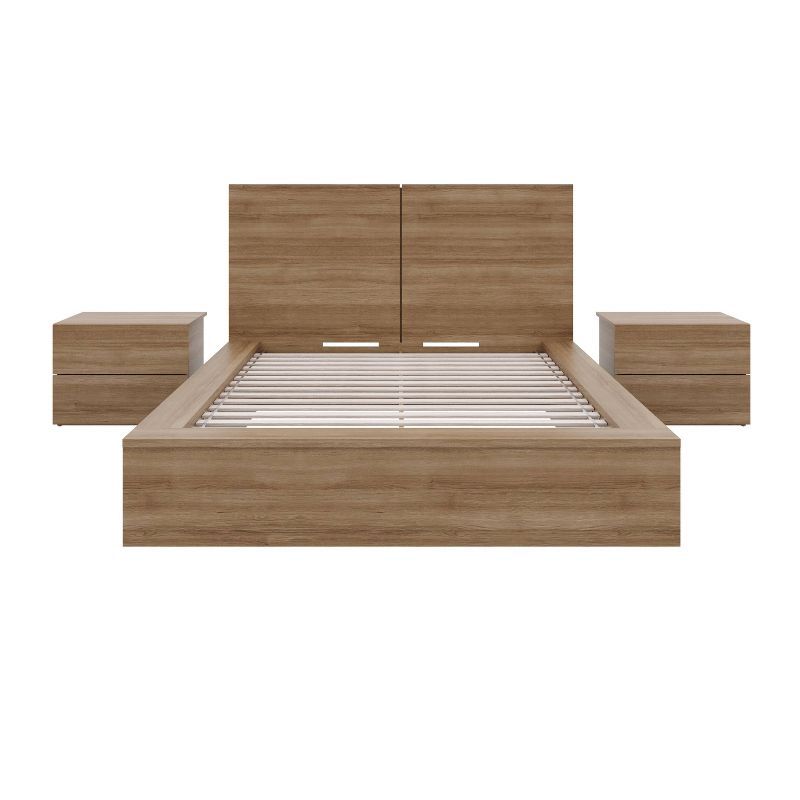 James 4-Piece Brown Oak Bedroom Set with Panel Headboard