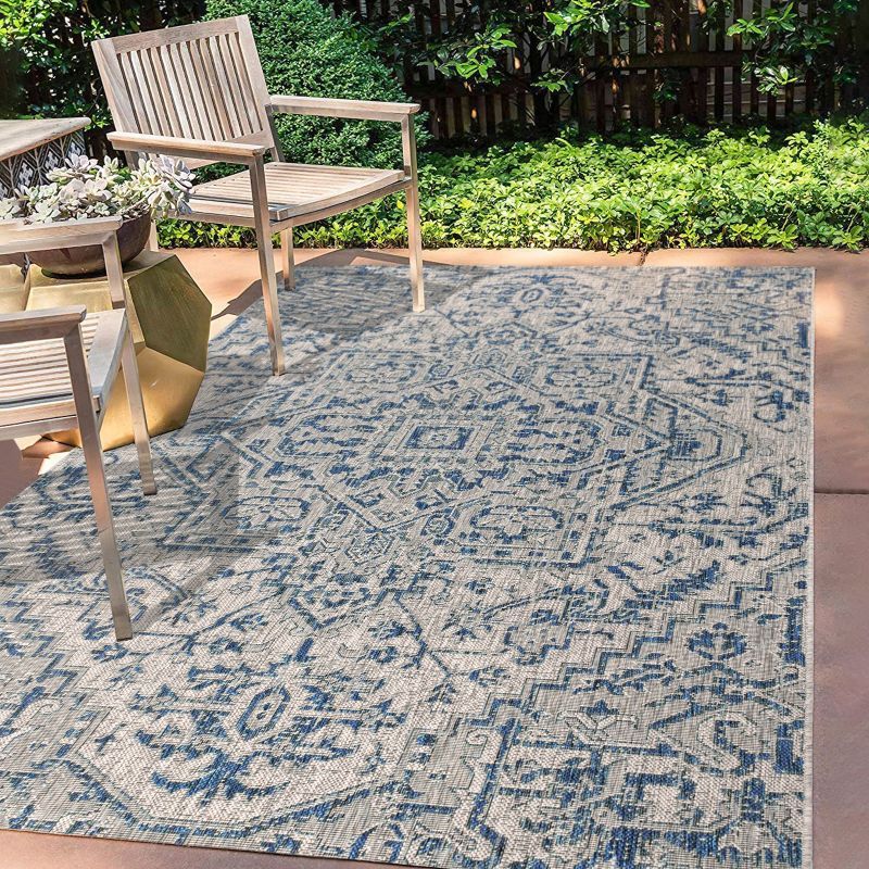 Estrella Bohemian Medallion Navy/Gray Synthetic Indoor/Outdoor Rug - 3x5 Feet