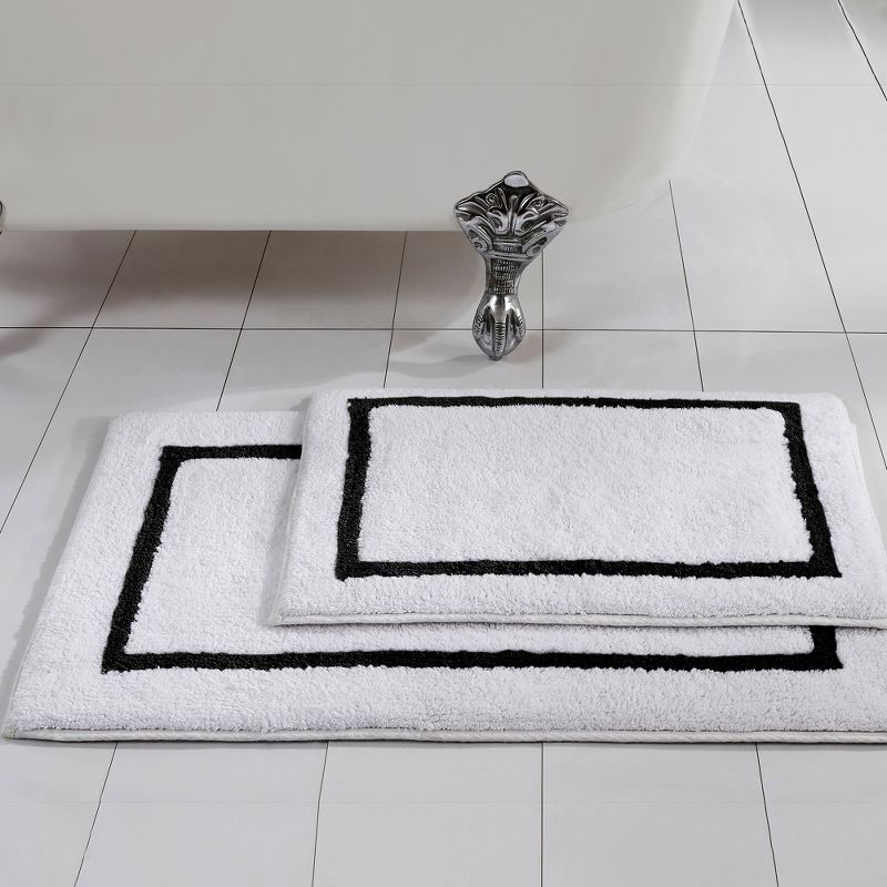 Luxurious Dual-Sided Cotton Bath Rug Set in Sleek Black