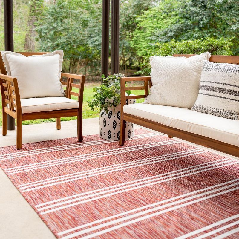 Rust Red Easy-Care Synthetic 6'x9' Outdoor Rug