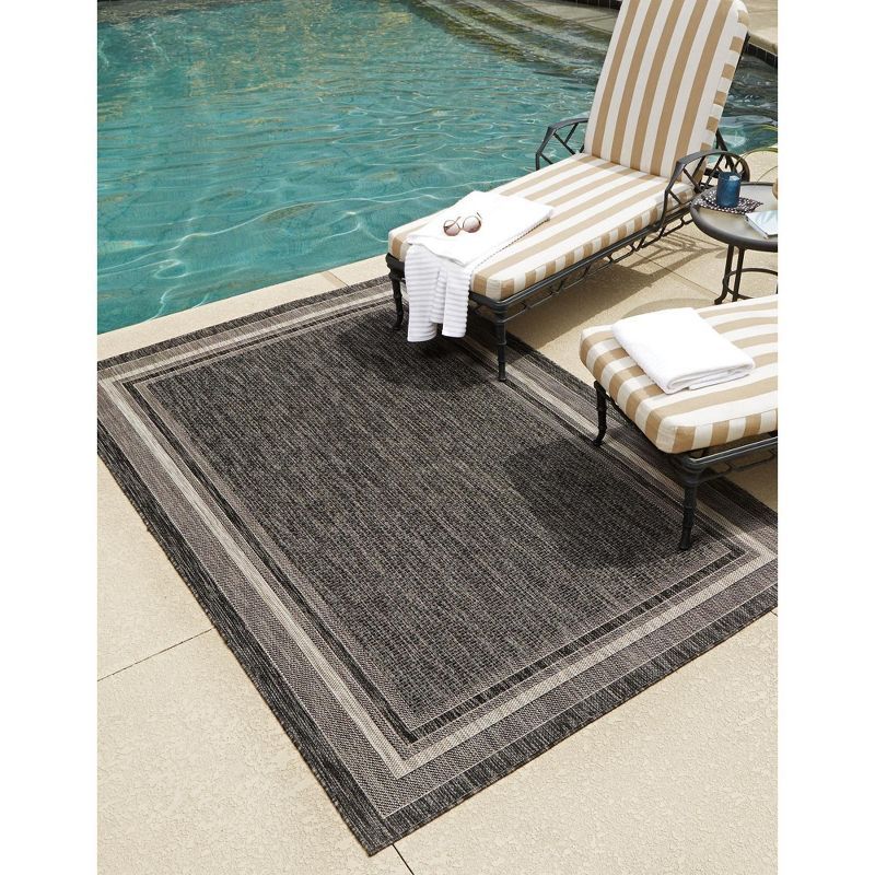 Modern Stripe 4' x 6' Black and Gray Synthetic Indoor/Outdoor Rug