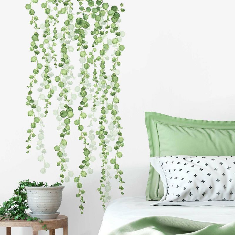 Green Vinyl String of Pearls Peel and Stick Wall Decals