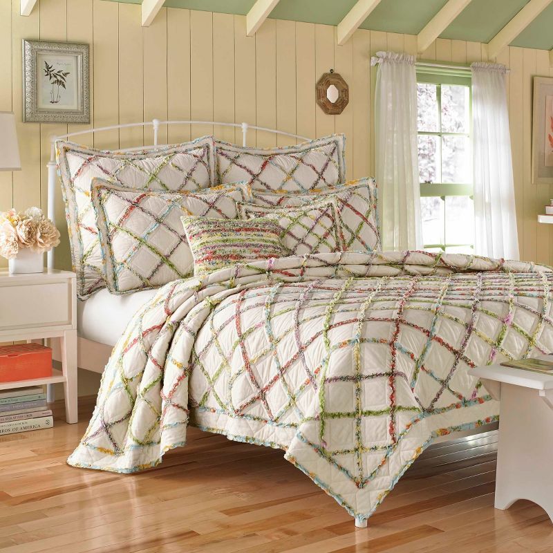 Ivory Cotton Reversible Full Quilt with Edge Embellishment