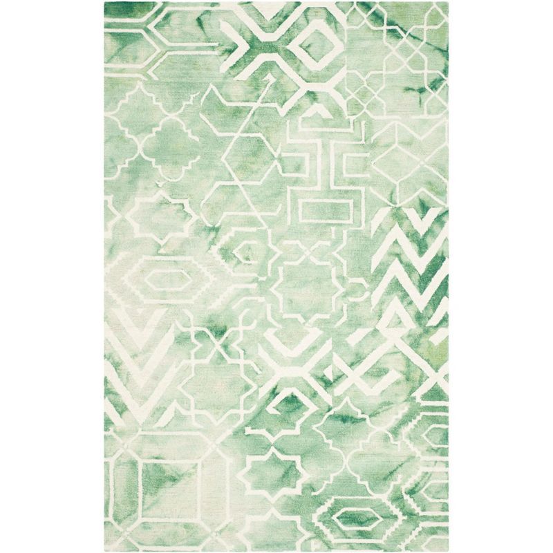 Green and Ivory Hand-Tufted Wool Area Rug, 5' x 8'