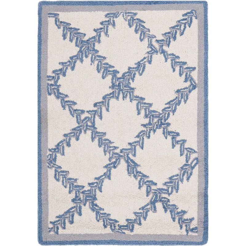 Ivory Floral Oval Hand-Knotted Wool Accent Rug