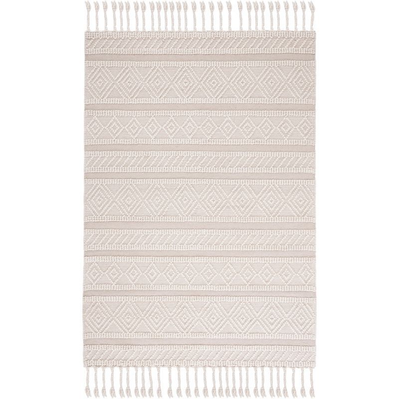 Ivory and Beige Hand-Tufted Wool Area Rug, 5' x 8'