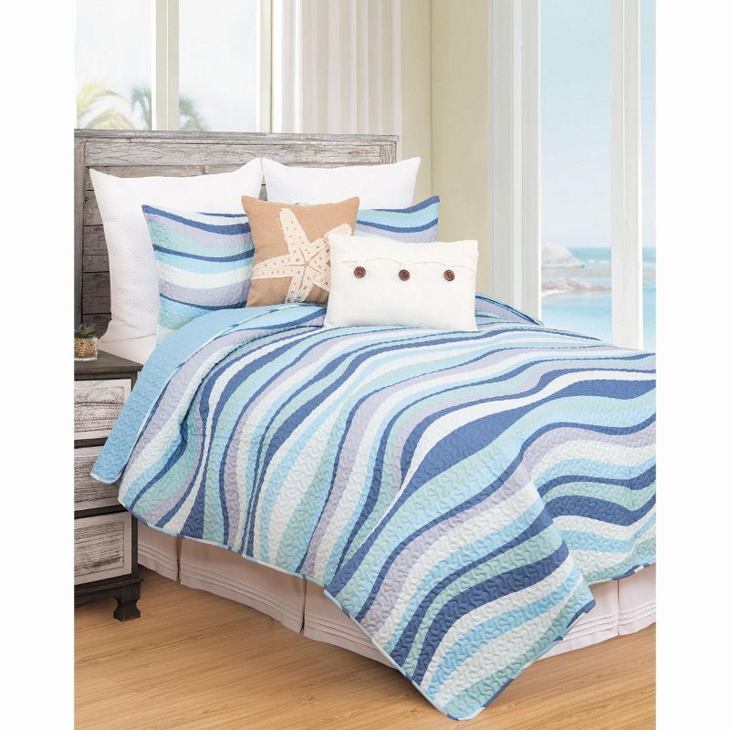 Seawaves Blue and White Reversible Microfiber Twin Quilt Set