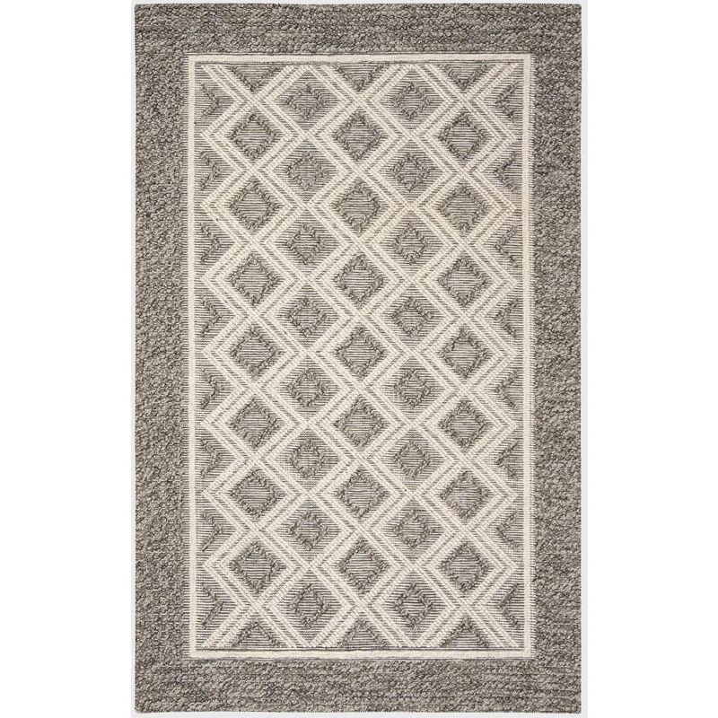 Handmade Ivory and Grey Wool Geometric Area Rug