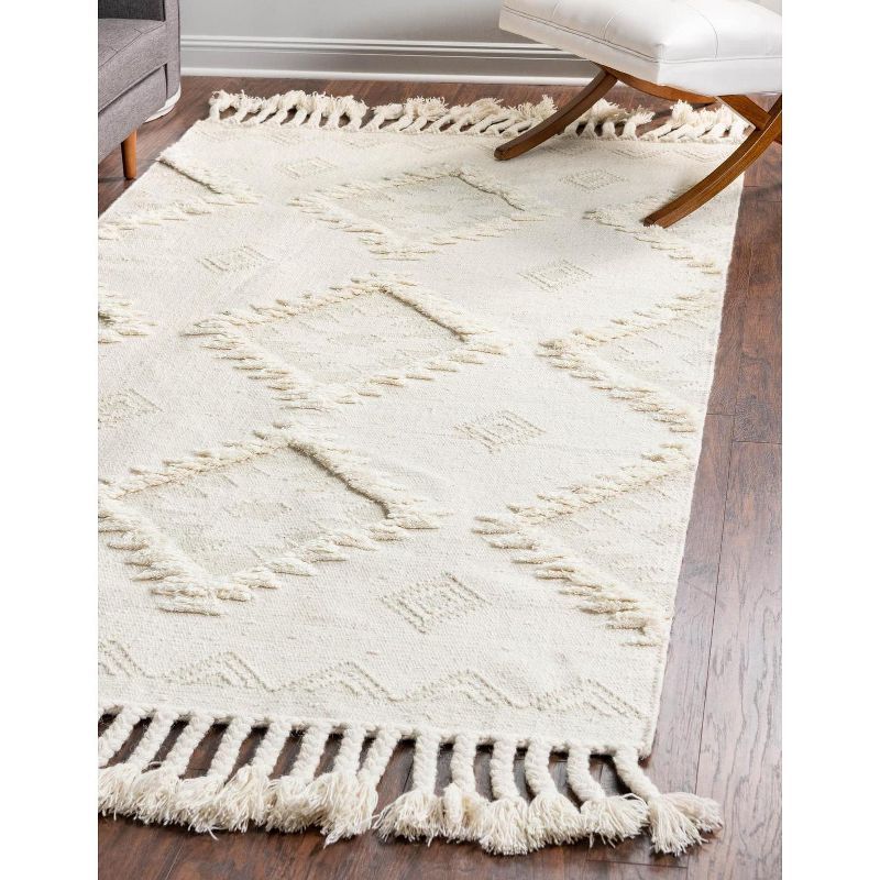 Ivory Geometric Handmade Wool Area Rug