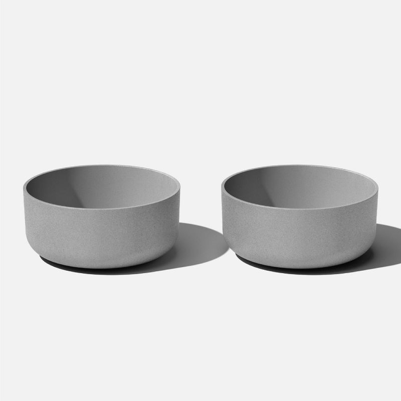 Gray 14-inch Round Plastic-Stone Indoor/Outdoor Planter Set