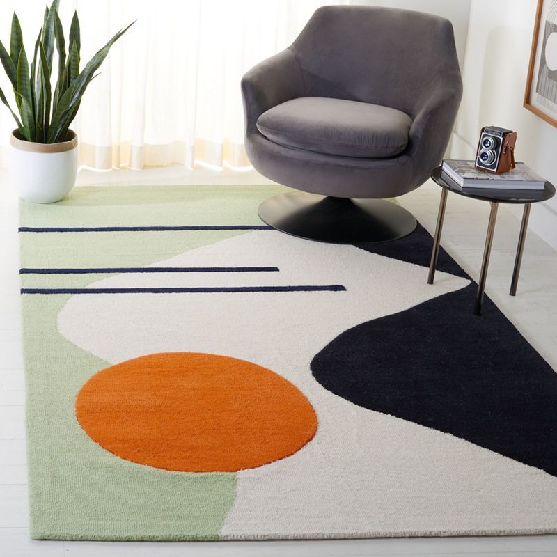 Safavieh 6' Square Green and Black Hand-Tufted Wool Rug