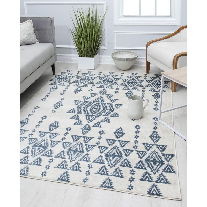 Royal Nova Blue and White Synthetic Area Rug