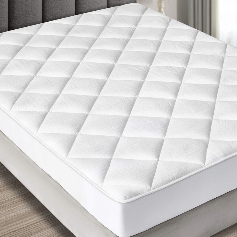 White Cotton Sateen Queen Mattress Pad with Down Alternative Fill