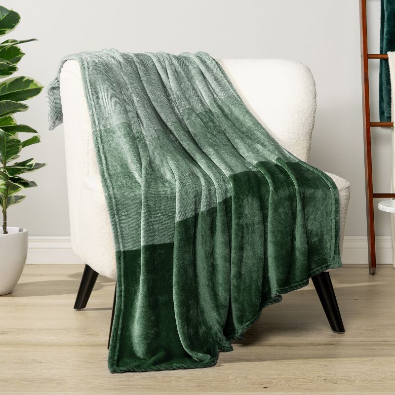 Emerald Green Gradient Fleece Throw Blanket, 50" x 60"