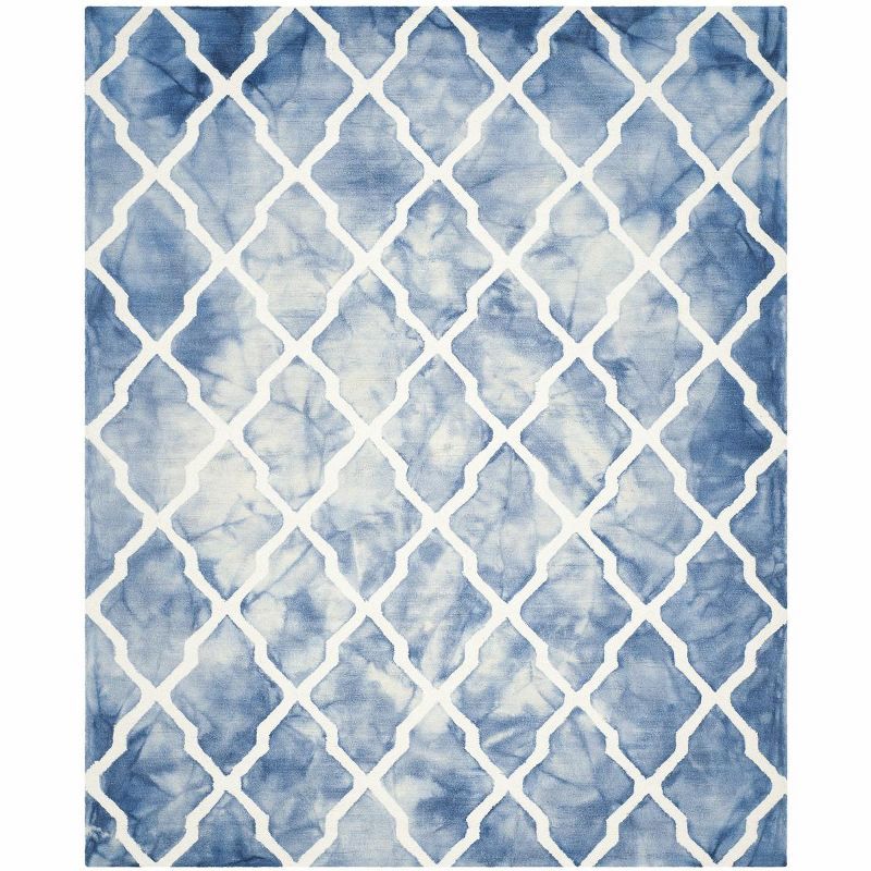 Ivory and Blue Hand-Tufted Wool 6' x 9' Area Rug