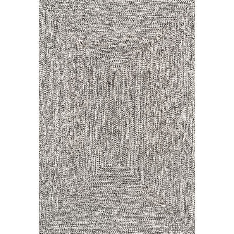 Salt and Pepper Braided Synthetic Indoor/Outdoor Rug