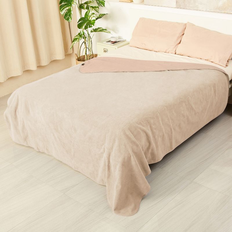 King Size Beige Reversible Waterproof Fleece Blanket