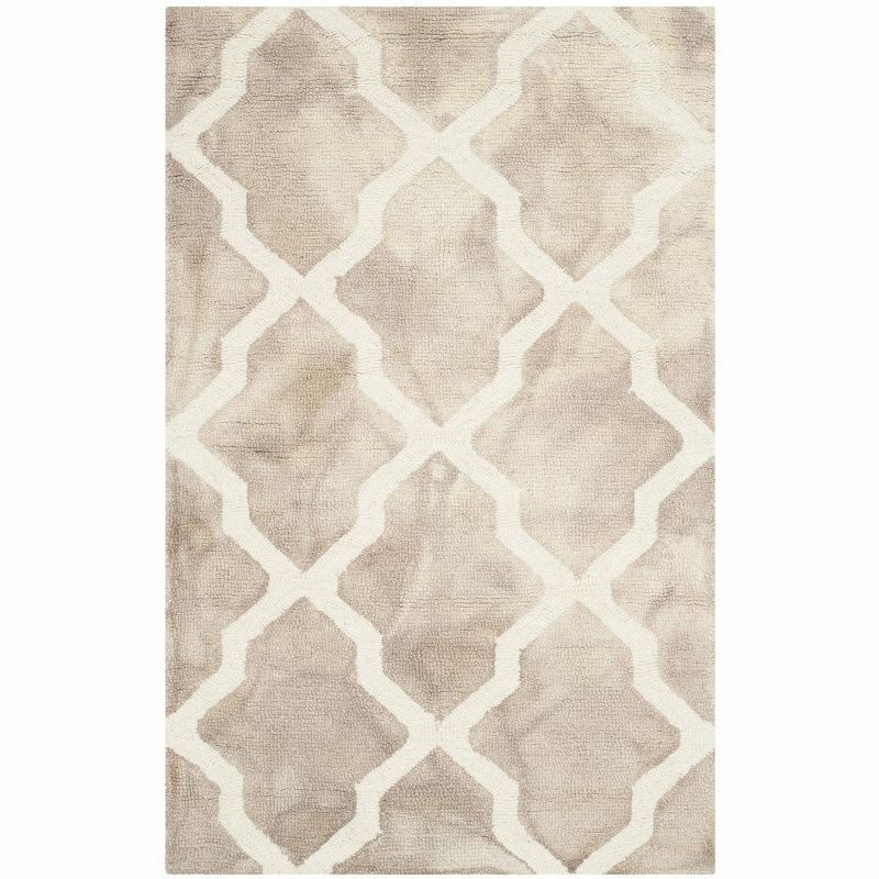 Ivory and Beige Hand-Tufted Wool Area Rug 2' x 3'