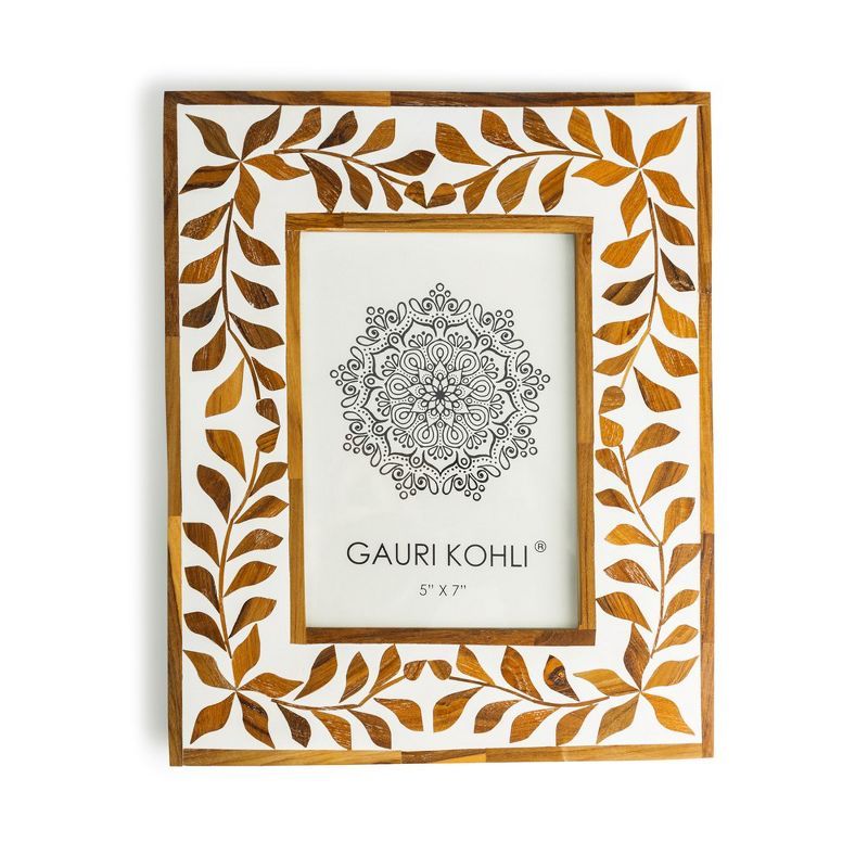 Classic 5x7 Brown and White Wood Inlay Picture Frame