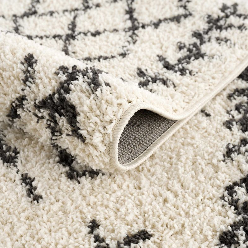 Godalming Charcoal and Beige Plush Polypropylene Area Rug