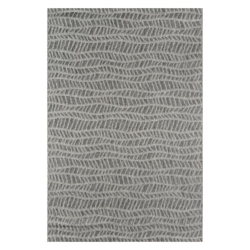 Gray Geometric 5'3" x 7'6" Polypropylene Area Rug