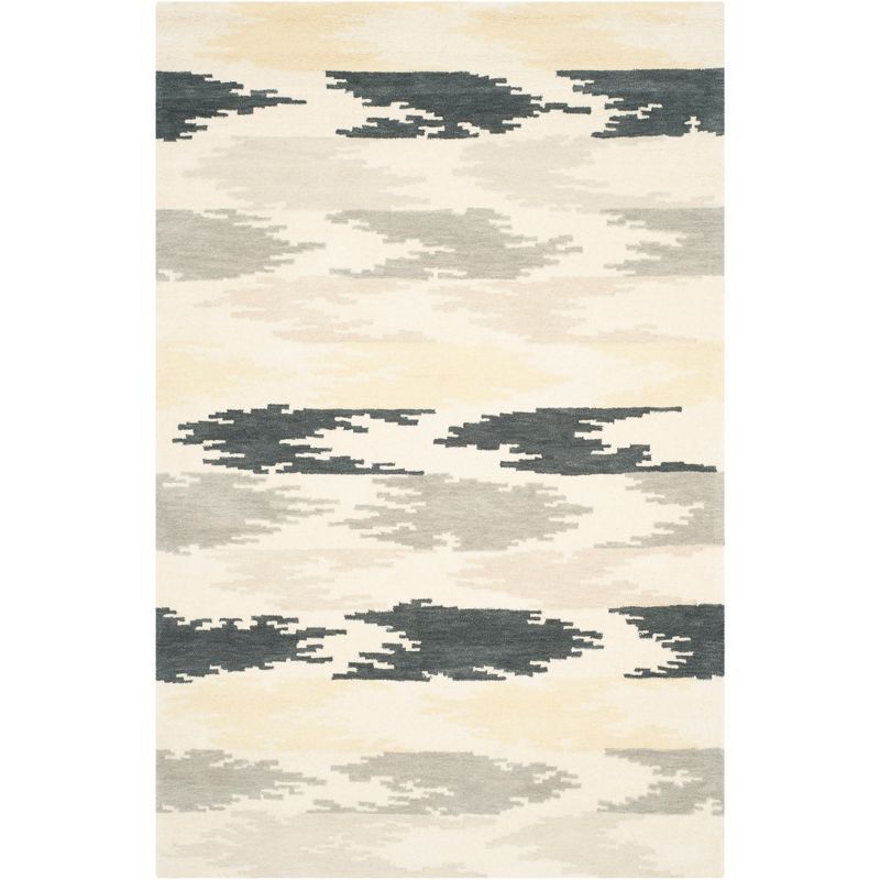 Ivory and Grey Hand Tufted Wool Area Rug 5' x 8'