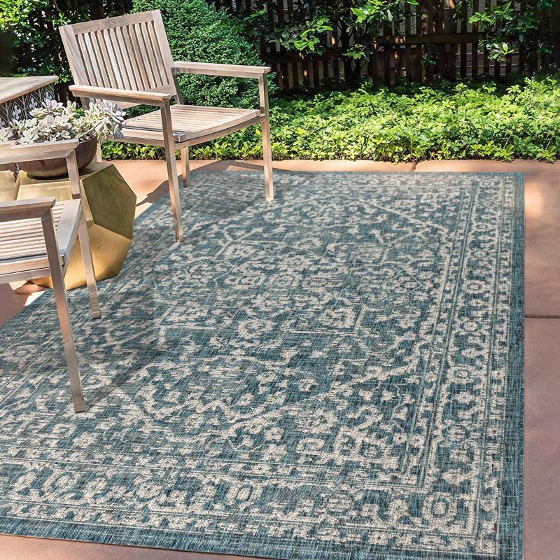 Teal and Gray Bohemian Medallion Indoor/Outdoor Area Rug, 3 x 5