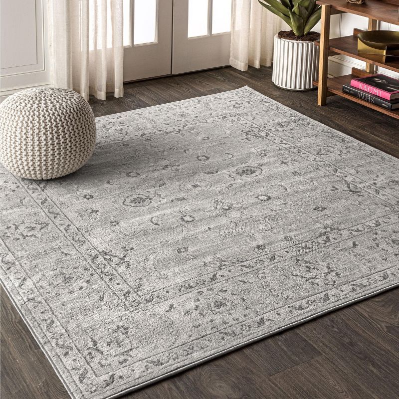 Light Grey Synthetic Medallion Area Rug, 5' Square