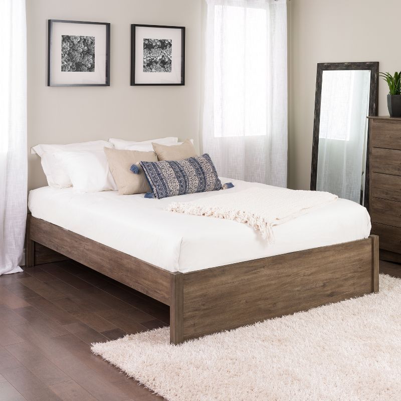 Elegant Drifted Gray Queen Platform Bed with 4-Drawer Storage