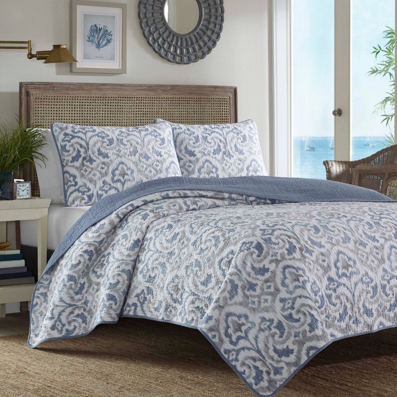 King Blue Cotton Reversible Ikat Print Quilt Set