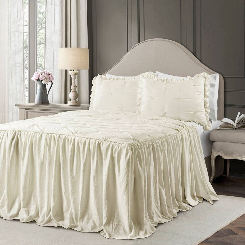 Ivory Queen Microfiber Ruffle Skirt Bedspread & Sham Set