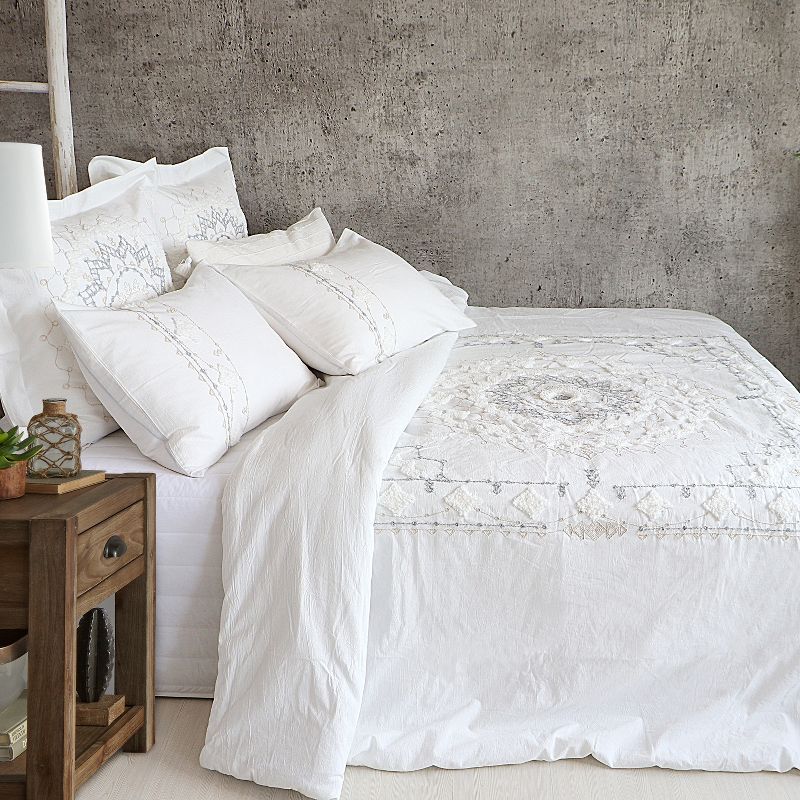 White Cotton King Duvet with Floral Motif