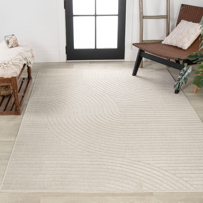 Ivory/Cream Geometric High-Low 4' x 6' Indoor/Outdoor Area Rug