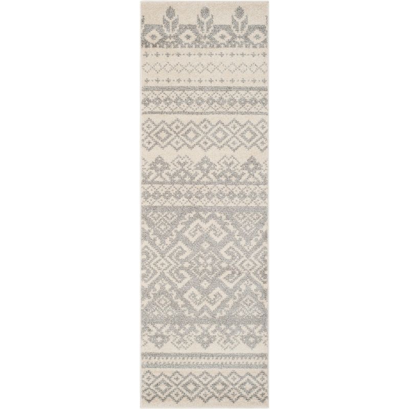 Chic Ivory and Silver Synthetic Easy-Care 2'1" x 6' Rug