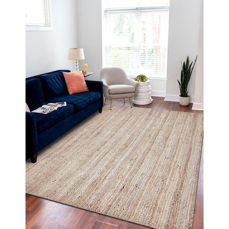 Handmade Rectangular Brown Braided Jute Indoor Rug