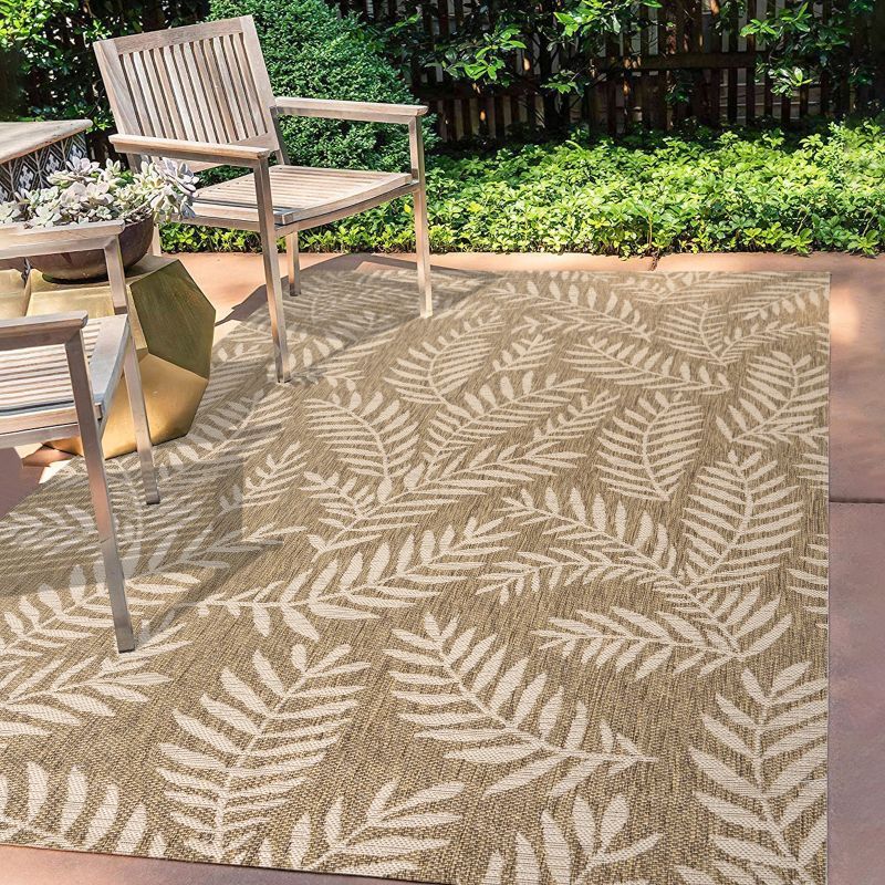 Tropical Retreat Ivory and Brown Synthetic 8' x 10' Area Rug