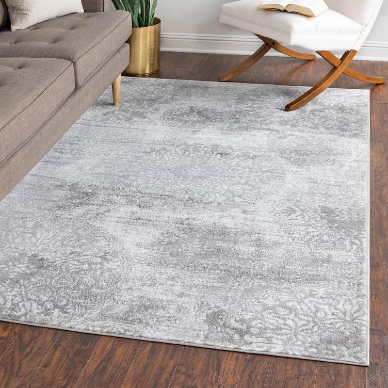 Grand Sofia Light Gray Low-Pile Rectangular Area Rug