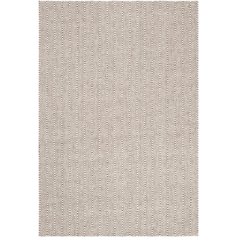 Elegance Gray and Ivory Hand-Knotted Wool Area Rug, 4' x 6'