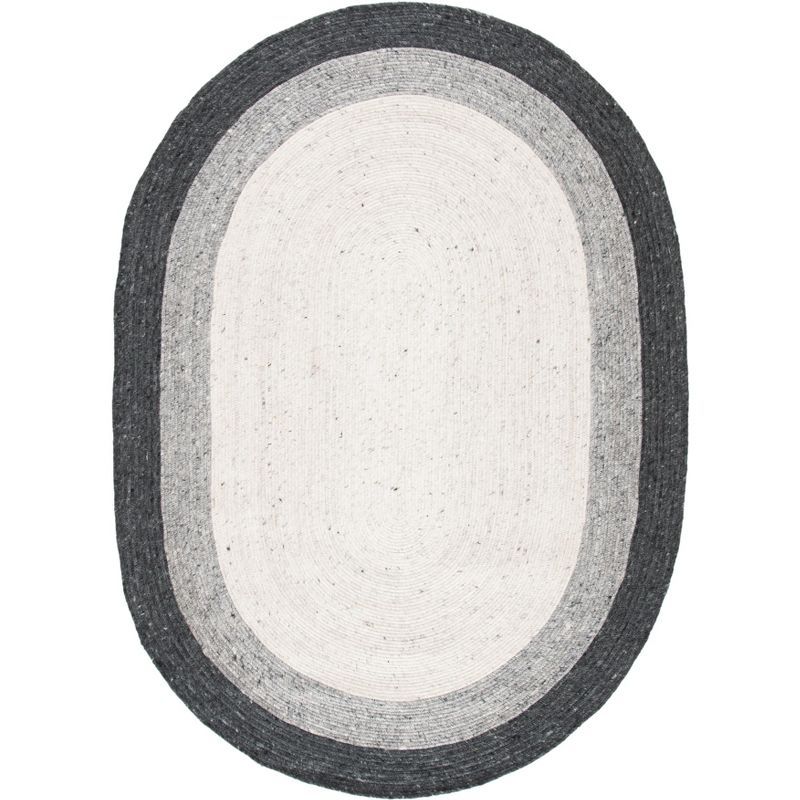 Handmade Grey/Ivory Wool Oval Braided 8' x 10' Area Rug