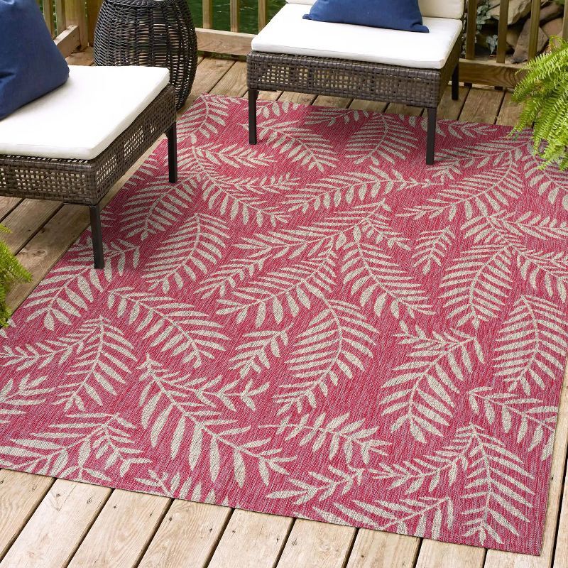 Fuchsia & Light Gray Reversible Indoor/Outdoor Palm Rug - 3x5 Feet