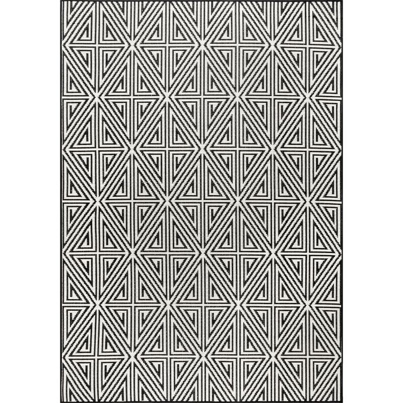 Reversible Black Synthetic 5' x 8' Indoor/Outdoor Easy Care Rug