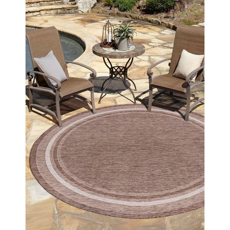 Round Brown Synthetic Outdoor Stain-Resistant Area Rug