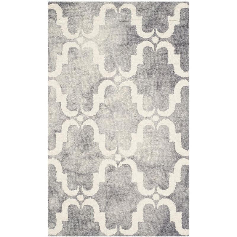 Ivory Elegance Hand-Tufted Wool Rectangular Rug 4' x 6'