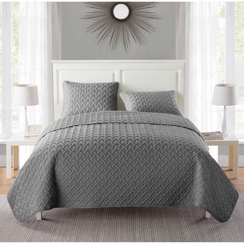 Elegant Gray Microfiber Reversible Quilt Set, Full/Queen Size