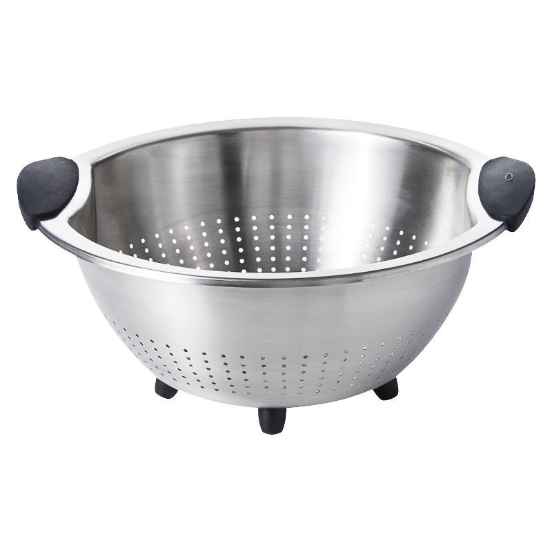 OXO 5 Quart Stainless Steel Colander with Soft-Grip Handles