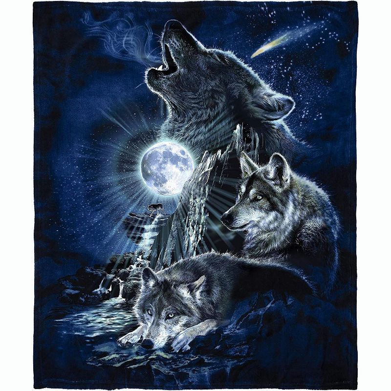 King Size Wolves Howling at the Moon Fleece Blanket