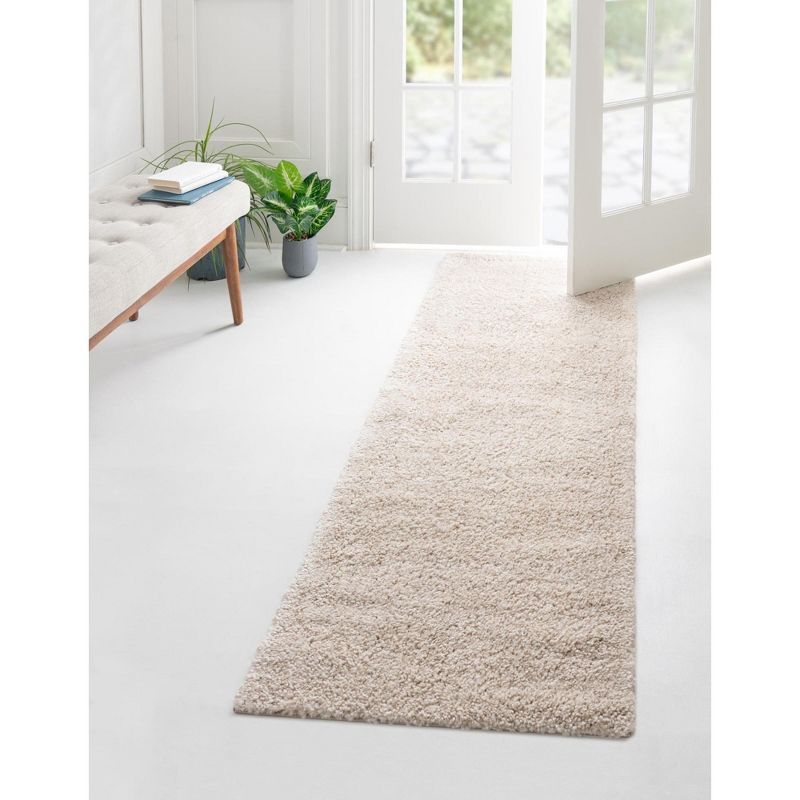 Ivory Shag Synthetic Easy-Care Runner Rug