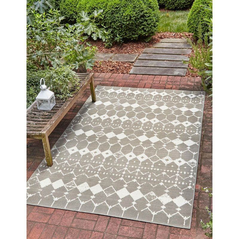 Gray Geometric Flat Woven 9' x 12' Synthetic Outdoor Rug